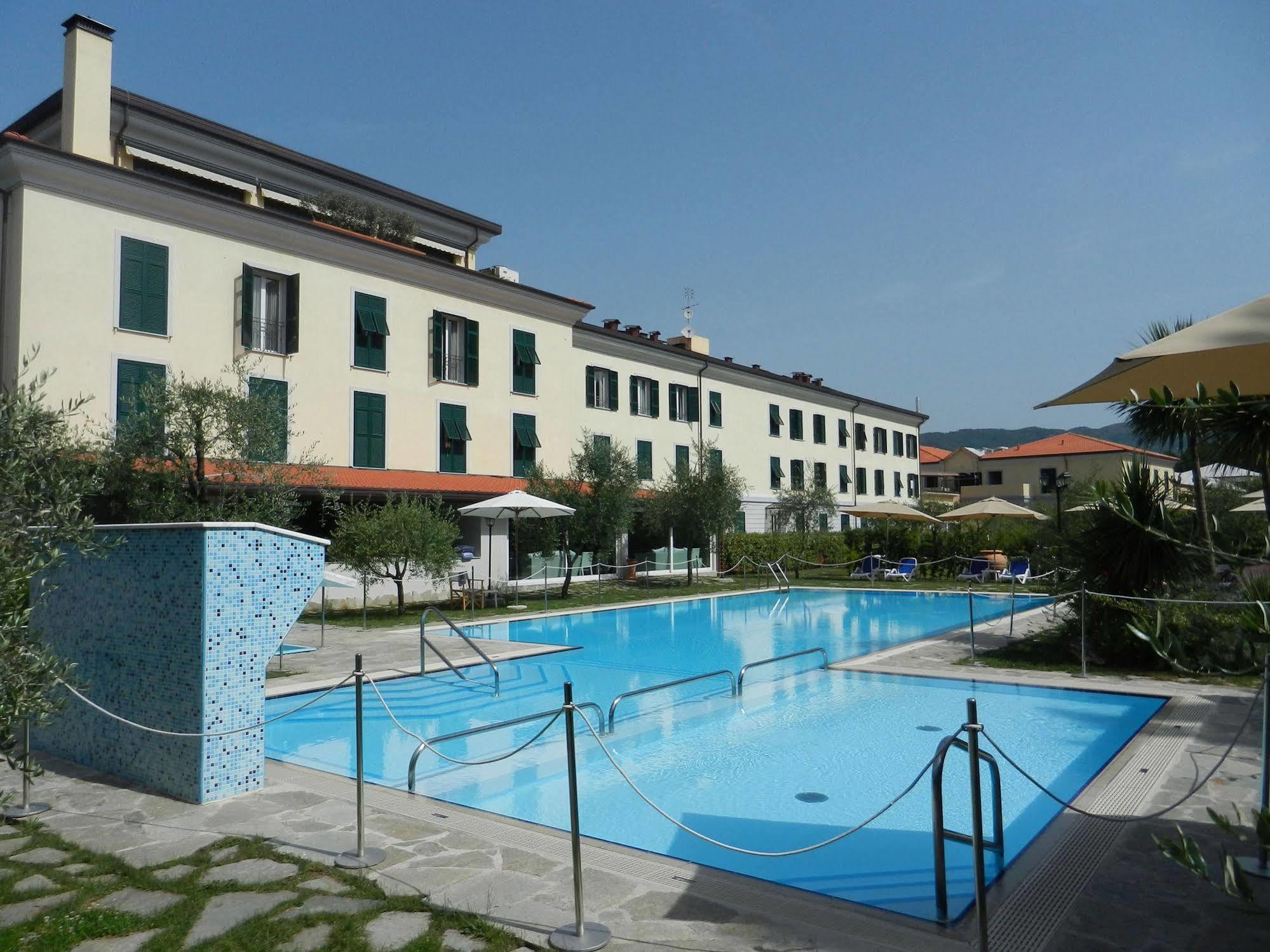 Santa Caterina Park Hotel Sarzana Extérieur photo